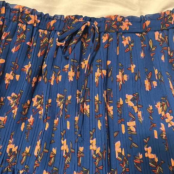Scotch and soda skirt - Picture 2 of 2